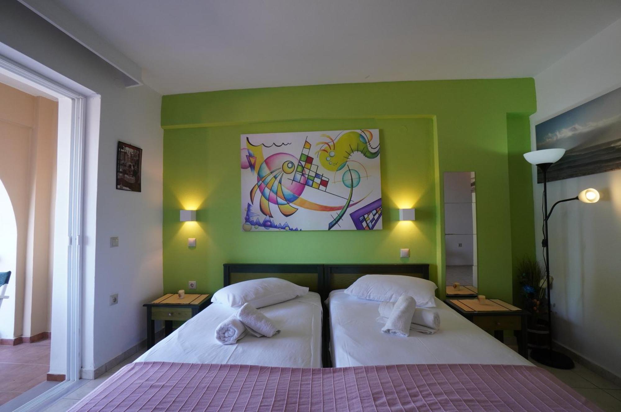 Mandy Seafront Studios Zakynthos Town Room photo